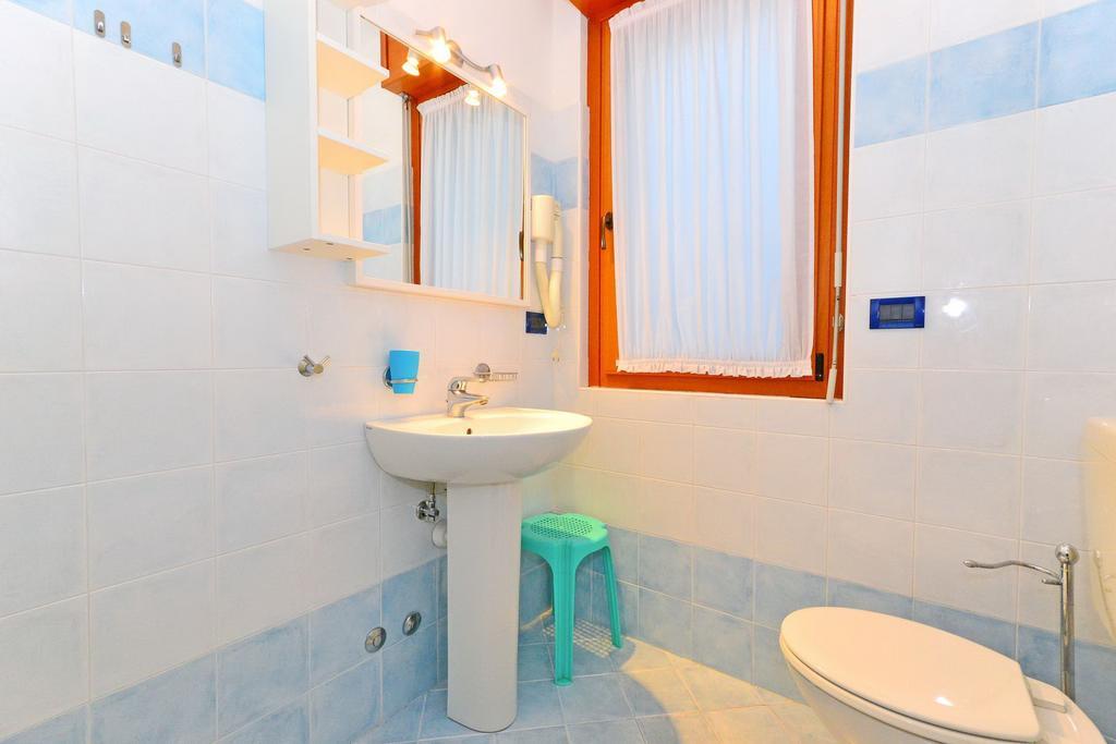 Sunbeach Apartments ลินญาโน ซับเบียโดโร ภายนอก รูปภาพ
