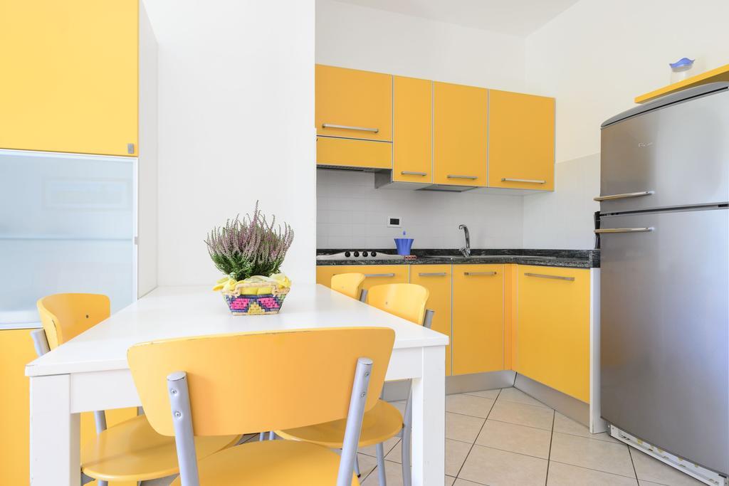 Sunbeach Apartments ลินญาโน ซับเบียโดโร ภายนอก รูปภาพ