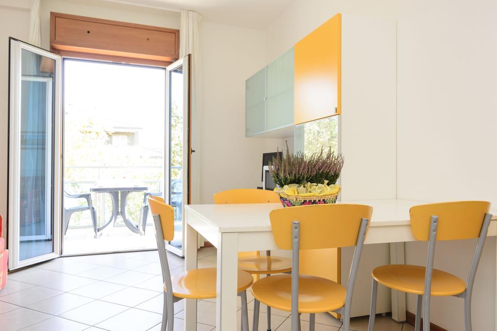 Sunbeach Apartments ลินญาโน ซับเบียโดโร ภายนอก รูปภาพ